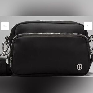 Lululemon Everywhere Crossbody Bag 2L